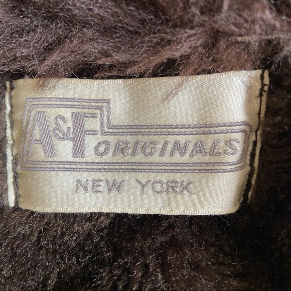 Vintage Faux Fur Trimmed Suede Coat by AF Originals NY Medium - Picture 6 of 14